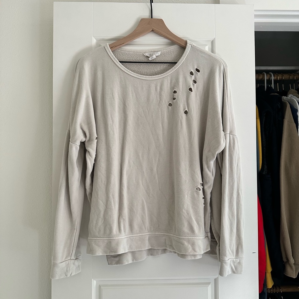Forever 21 Loose fit sweatshirt with holes